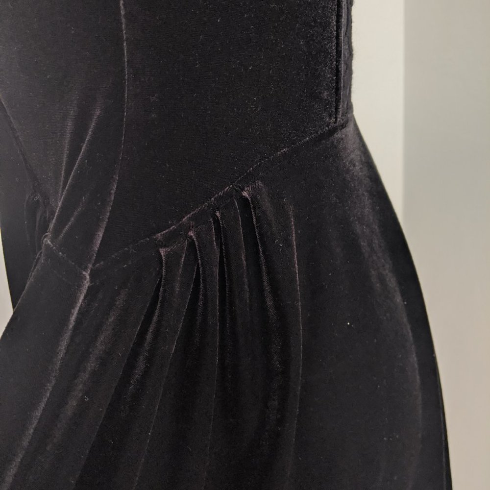 Velvet and Lace Black Nightshade Mini Dress SP - Picture 5 of 16